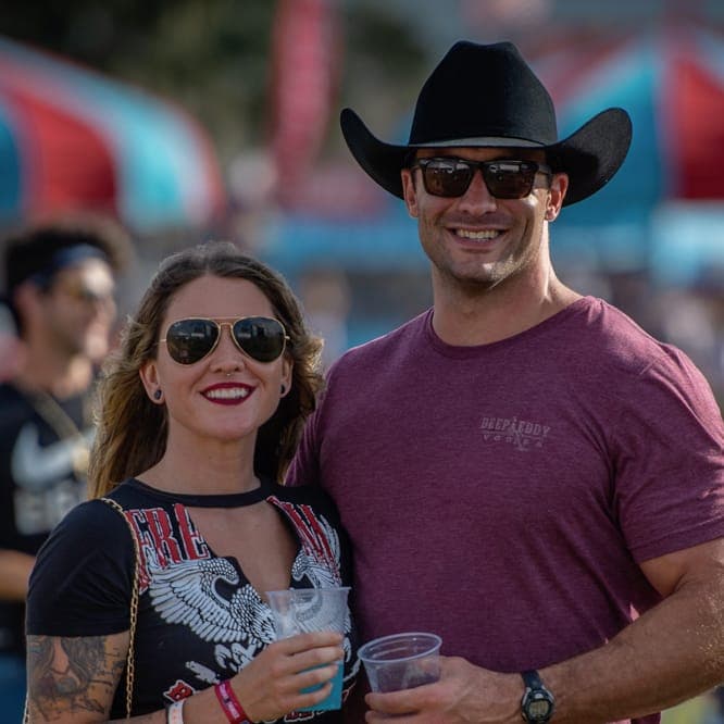 Couple at Country Thunder